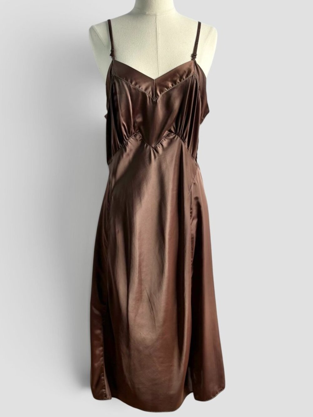 Vintage 1940s 1950s Brown Sateen Slinky Slip 38 Bust